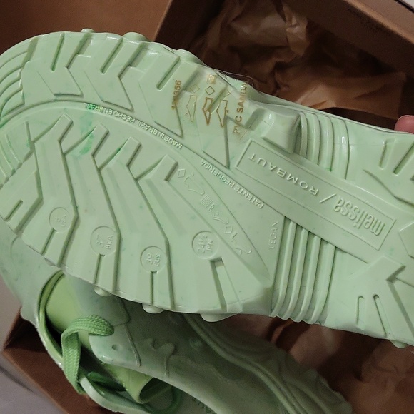 SALE💖Melissa Melting Boccacio sneakers size 8 - Picture 9 of 10